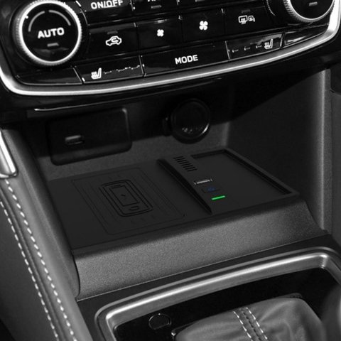 Беспроводная зарядка QI для Subaru Forester 2018-2021 г.в. Превью 1