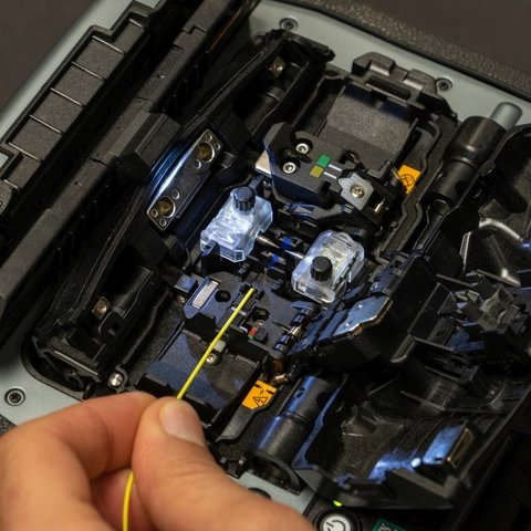 Fusion Splicer Fujikura 90S+ (no cleaver) Preview 7