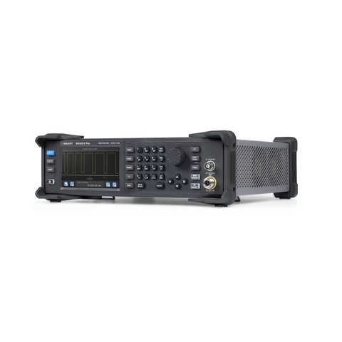 Генератор сигналов SIGLENT SSG3021X Plus Превью 2