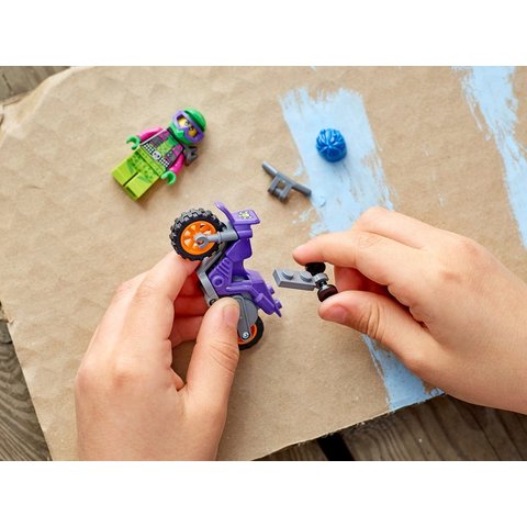 Конструктор LEGO City Каскадерський мотоцикл для ставання дибки (60296) Прев'ю 8